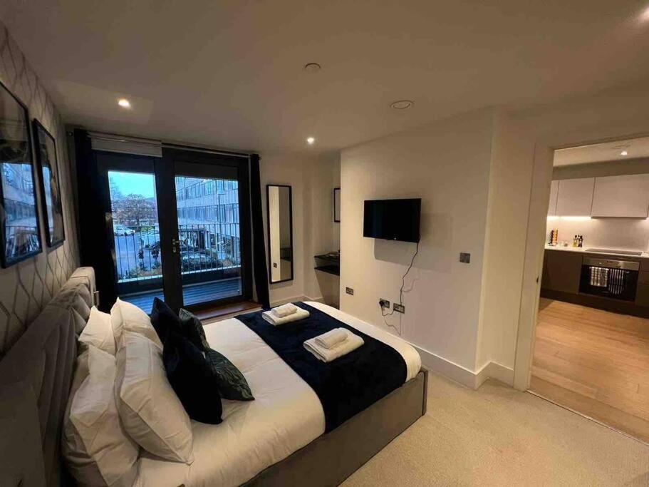 Beautiful Stay In Central Wembley London Exterior photo